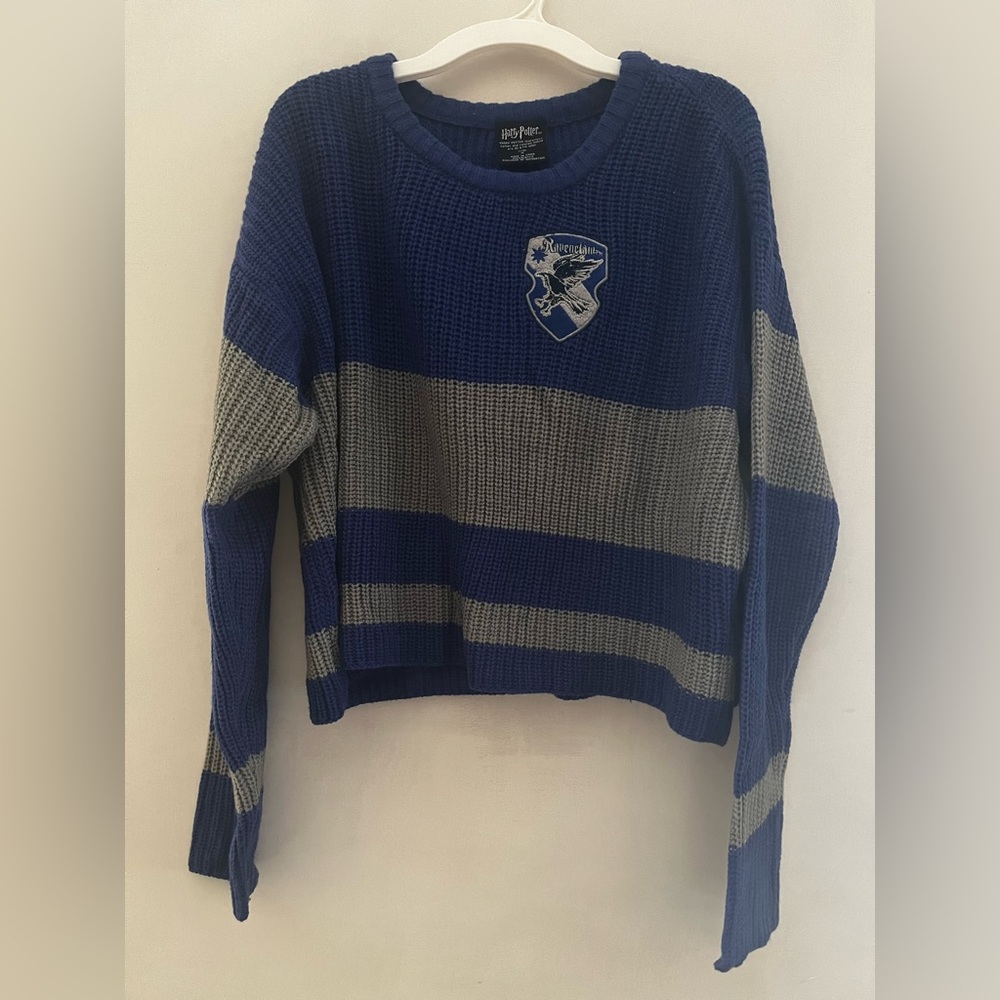 Hot Topic - Harry Potter Ravenclaw Quidditch Sweater